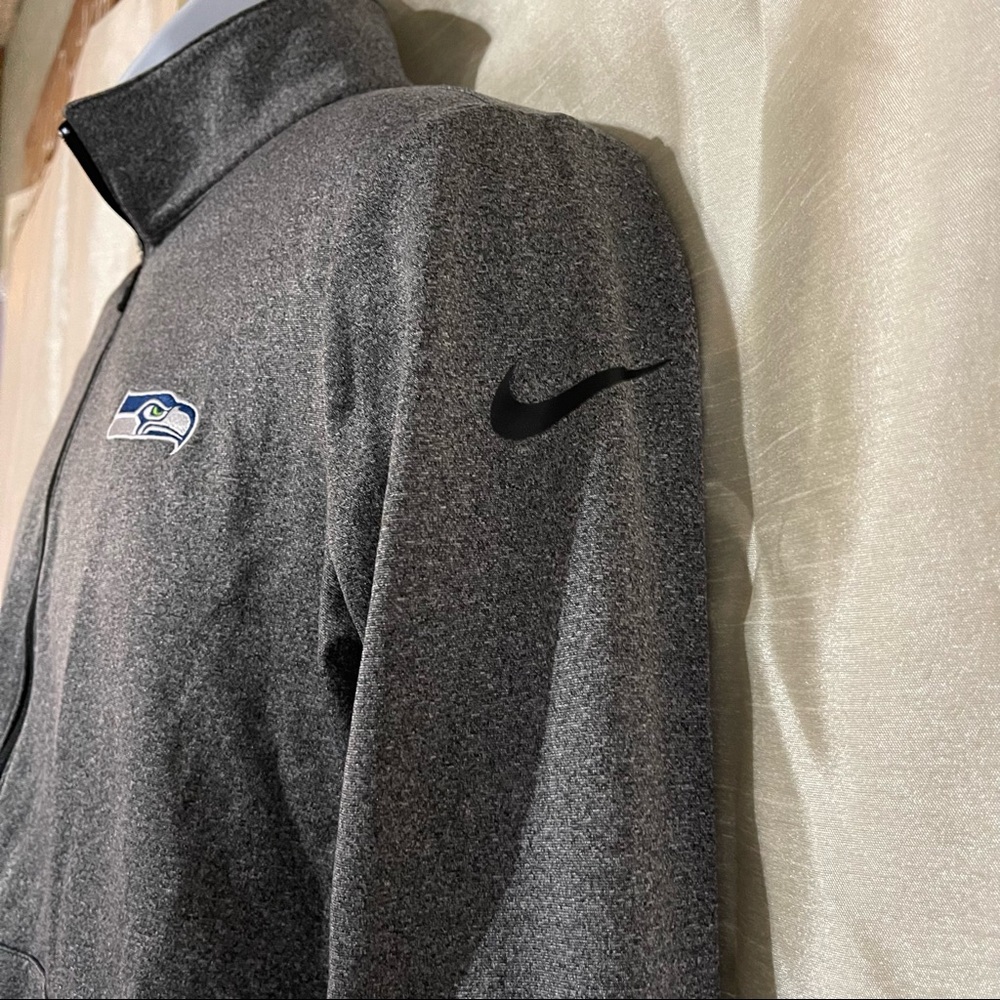 Nike Seahawks woman’s medium sweatshirt